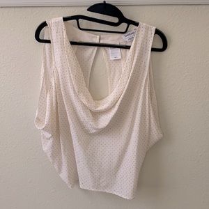 White open backed top with good stones